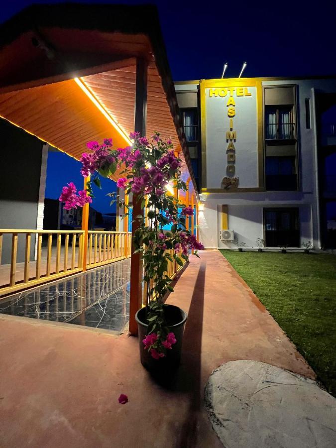 Otel Asimado